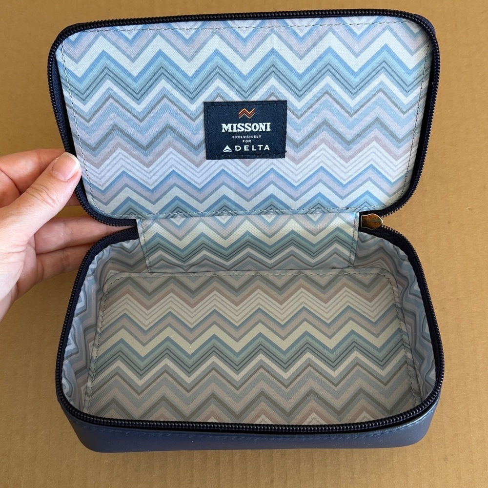 MISSONI For Delta Navy Chevron Cosmetic Case - Picture 6 of 6